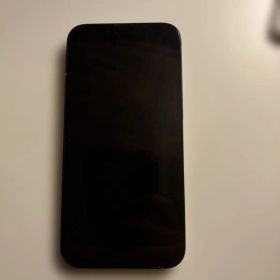 Apple iPhone 13 本体 ブラック