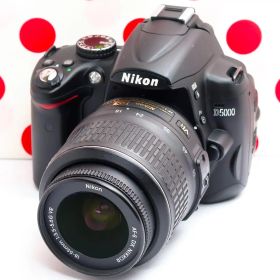 ニコン Nikon D5000❤スマホ転送OK❤動画撮影・自撮り可❤手振れ補正付