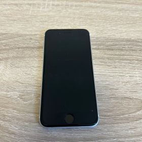 美品Apple iPhone SE 第2世代 64GB ホワイト 本体