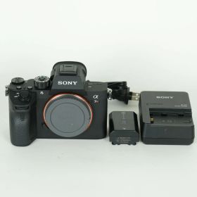 [良品] SONY α7R III（ILCE-7RM3） | SONY Eマウント