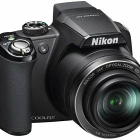 【中古】「非常に良い」Nikon Coolpix p90 12.1 MPデジタルカメラwith 24 x Wide Angle光学式振動Reduction (VR)ズームと3インチ角度調整LCD