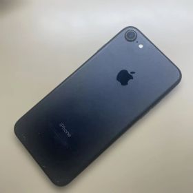 iPhone7 32GB SIMフリー 割れなし バッテリー最大容量72%