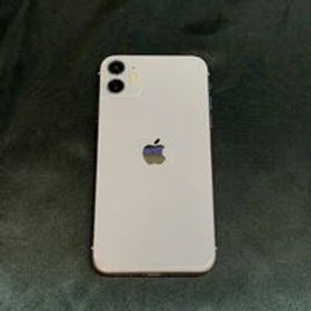 中古 【docomo】 Apple iPhone11 128GB (パープル) MHDM3J/A 新パッケージ版 146110 状態： C:並品