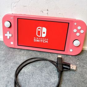 【極美品】Nintendo Switch Lite ニンテンドー 本体 コーラル