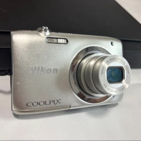 Nikon COOLPIX A100 本体 シルバー 稼働品
