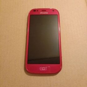 docomo らくらくスマートフォン me F-01L レッド 中古品