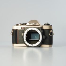 Nikon ニコン FM10 MF フィルム一眼レフカメラ