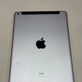 電池89％ iPad 第5世代 32GB シルバー