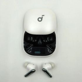 Anker Soundcore Liberty 4 Pro ホワイト