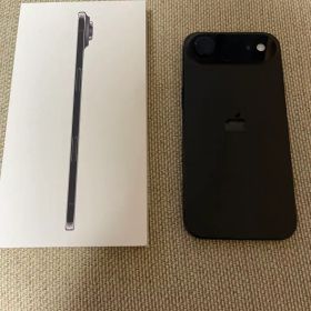 iPhone Air スペースブラック 256g simフリー