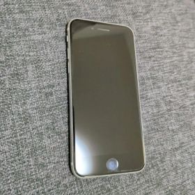 Apple iPhone SE 第2世代 ホワイト 本体