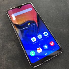 【訳あり品】Galaxy A20 au SIMロック解除済み32GB SCV46 ブラック【保証なし】