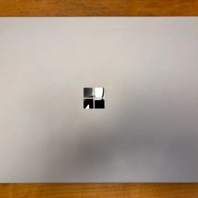 Microsoft Surface Laptop 第1世代