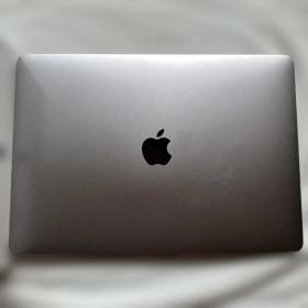 【美品】MacBook Air M1【バッテリー88%】