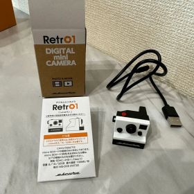escura Retro1 デジタルミニカメラ 本体