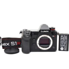 ★美品★ パナソニック Panasonic DC-S1R ボディ ショット数9495回 デジタルカメラ バッテリー2個 ★ #8700