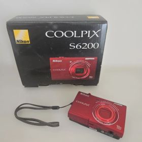 Nikon COOLPIX S6200 ブリリアンレッドSDHCカード 4GB付