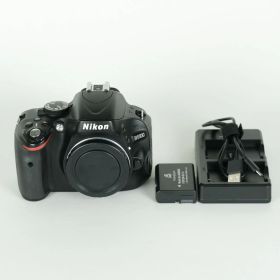 [良品 | シャッター数17,496回] Nikon D5100 ボディ | ニコンFマウント