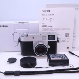 【美品】FUJIFILM X-half シルバー F X-HF1-S JP 二言語対応 コンパクトデジタルカメラ