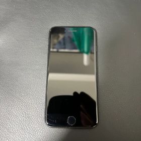 Apple iPhone 7 本体 ブラック