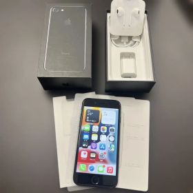 【付属品完備】iphone7 32GB バッテリー100%