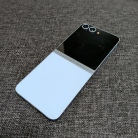 Galaxy Z Flip6 256GB SIMフリー ブルー