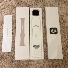 Apple Watch SE ピンクゴールド