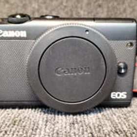 EOS M100 ダブルズームキット EOS M100 ダブルズームキット CANON