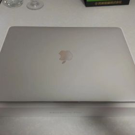 Apple MacBook Pro 本体 2017
