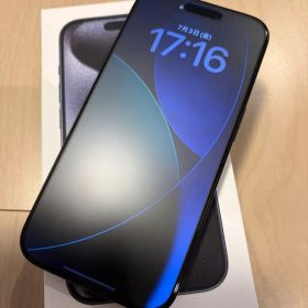 Apple iPhone 15 Pro 本体(おまけ付き)