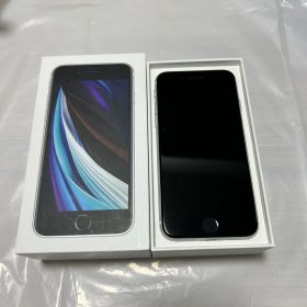 iPhone SE 64GB ホワイト SIMフリー箱・説明書あり
