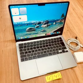 【動作確認済み】 MacBook air 13インチ 2022 アップル Apple M2 16GB 256GB 動画編集可能 カメラ内蔵 ノートPC ノートパソコン SSD搭載 macOSインストール済み 【4248】
