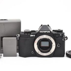 OLYMPUS OM-D E-M5 Mark II ミラーレス一眼 本体