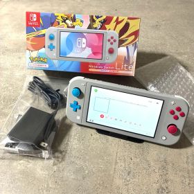 【動作品】Nintendo SwitchLight ザシアン・ザマゼンタ 箱付