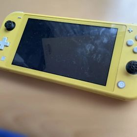 Nintendo Switch Lite イエロー 本体