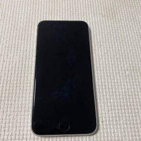 Apple iPhone SE 第2世代 本体 ホワイト