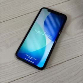 a*x様 iPhone 11 ブラック 64GB