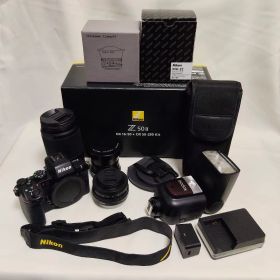 NikonZ50IIダブルズームキット＋魚眼＋ストロボ付き【S数1484枚】