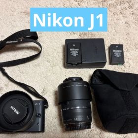 Nikon 1 J1 本体 標準レンズ、望遠レンズキット ブラック