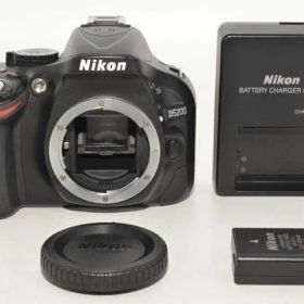 1120★美品・ショット数4570回★Nikon デジタル一眼レフカメラ D5200 ボディ ブラック
