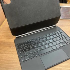 【最終値下げ】Apple Magic Keyboard A2261 11インチ