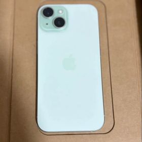 Apple iPhone 15 グリーン 本体