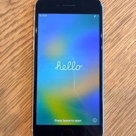 【美品】 iPhone SE 第2世代 ホワイト 128 GB 本