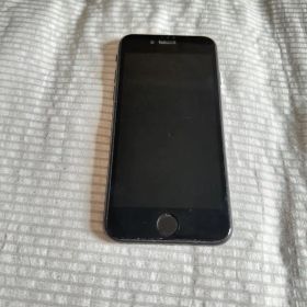 iPhone SE 第二世代 128GB 大容量 SIMフリー