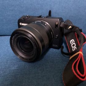 Canon EOS M レンズセット ミラーレス一眼カメラ