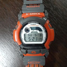 CASIO G-SHOCK GLIDE デジタル腕時計(損傷あり)