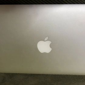 MacBook Air 11インチ 2013 Core i5 4GB 128GB