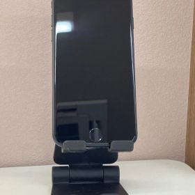 iPhone SE第3世代 64GB 009