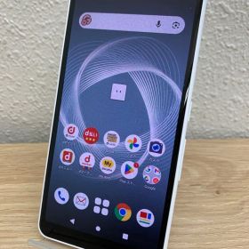 arrows Be4 Plus ホワイト 64GB docomo 本体