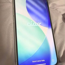 Apple 本体 ホワイト iPhone16e 128GB 美品 SIMフリー